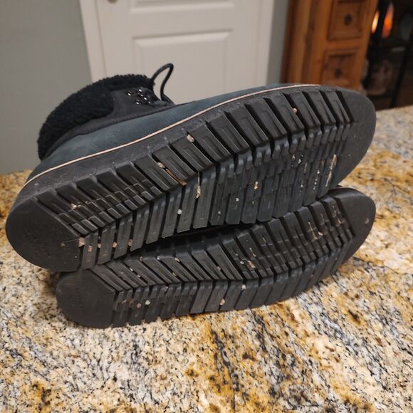 Cole Haan Zero Grand Explorer W07997 Black Leather Hiking Boots Women's Sz 9.5B - Picture 11 of 16